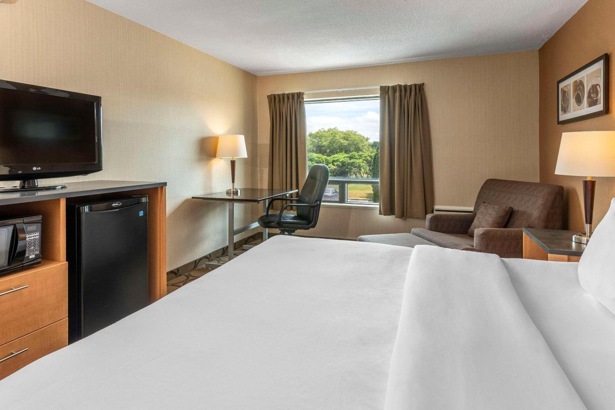 Comfort Inn Драммонвіль Екстер'єр фото